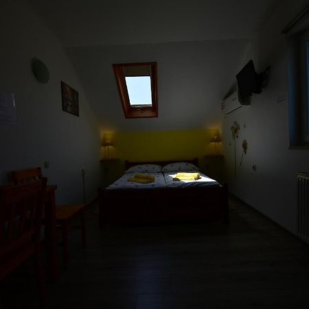 House Bicanic Selište Drežničko Exterior foto
