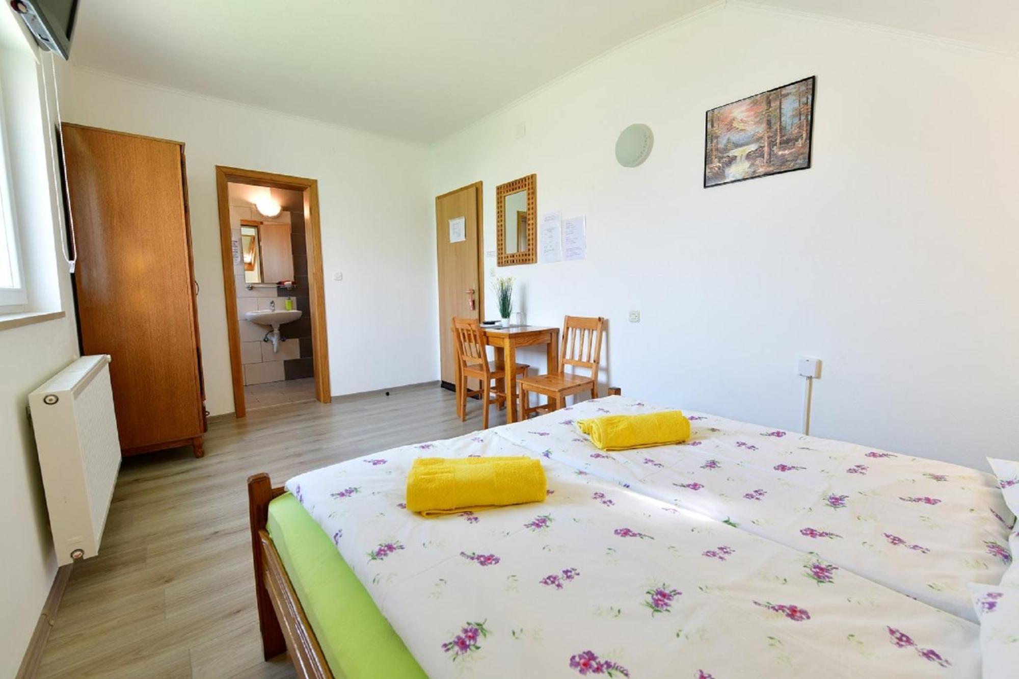 House Bicanic Selište Drežničko Exterior foto